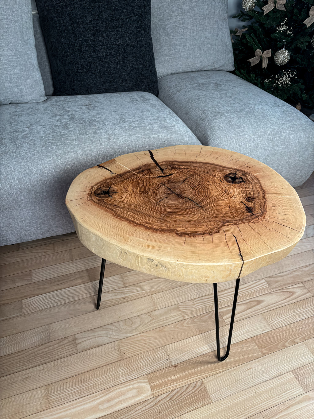 klubska mizica jesen