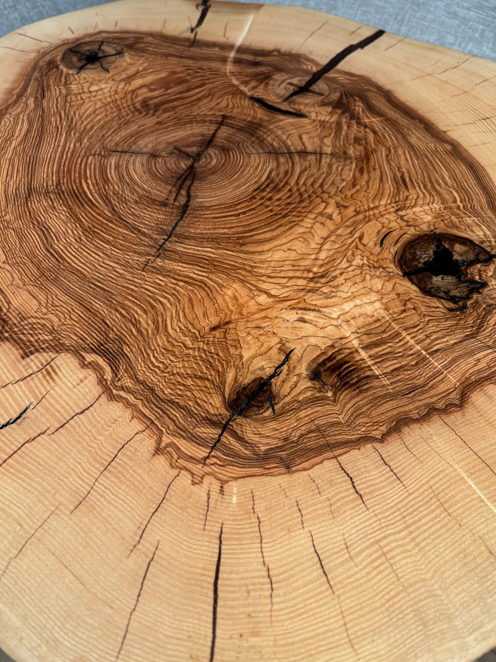 klubska mizica jesen